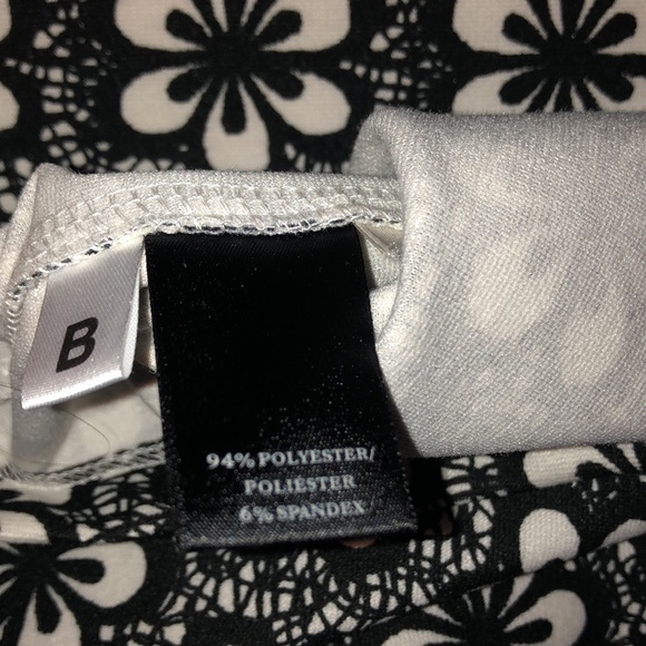 Ann Taylor petite top size SP - Picture 4 of 6